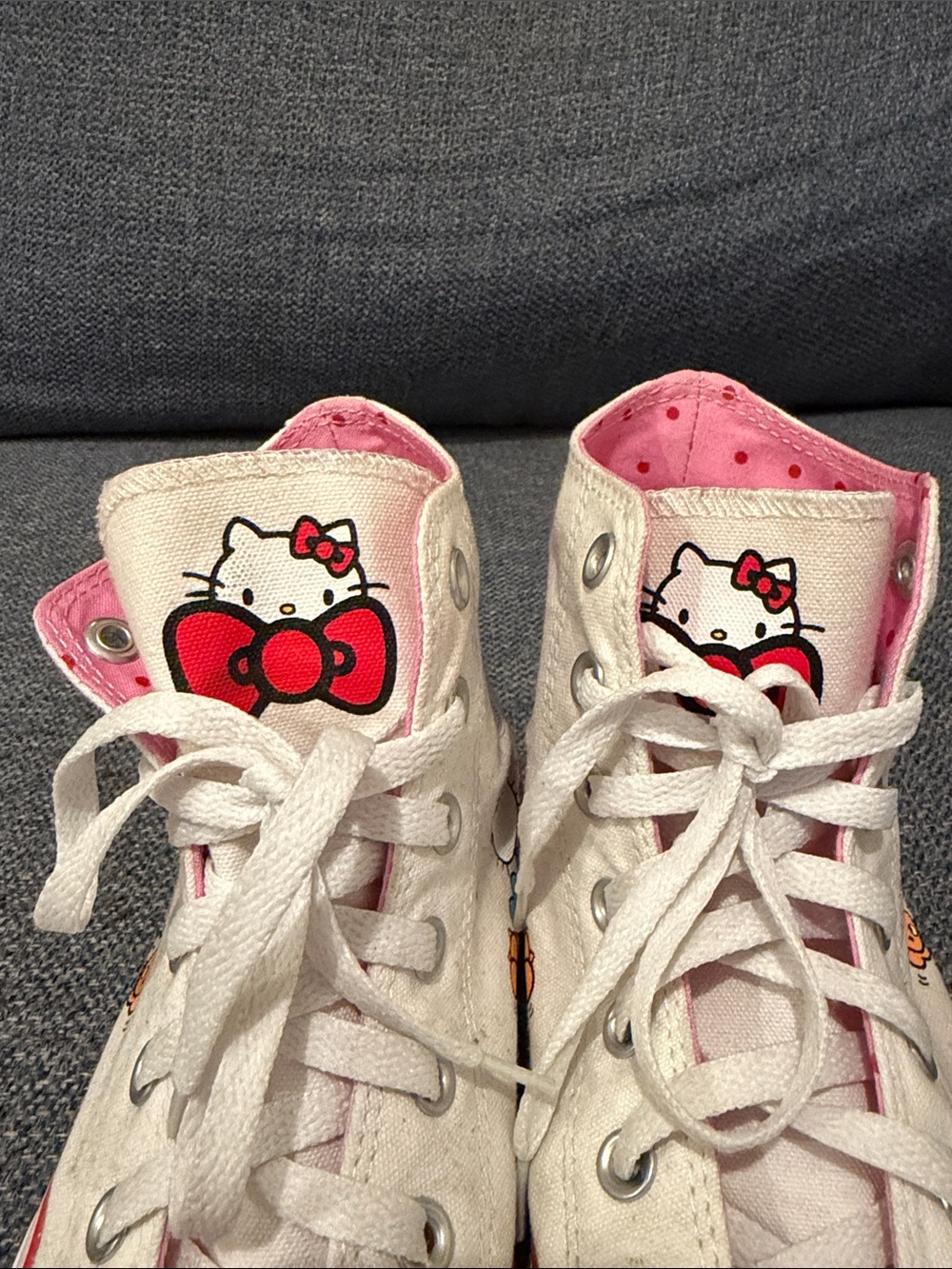 🐱Hello Kitty x Converse printed high stop W 8 M 6 🎀 - Picture 7 of 8